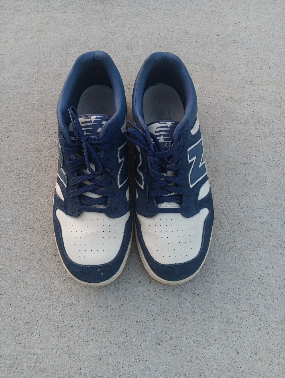 New Balance Men's Navy and White Casual Sneakers